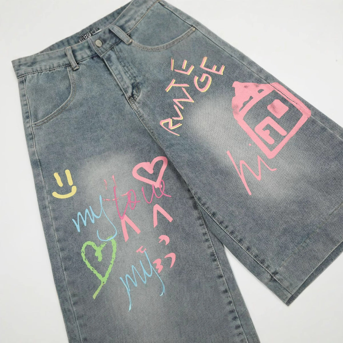 Nocturne Graffiti Jorts